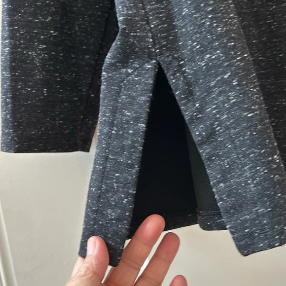 J Jill Wearever Collection heathered grey v neck tunic top. Large petite. - Picture 3 of 8